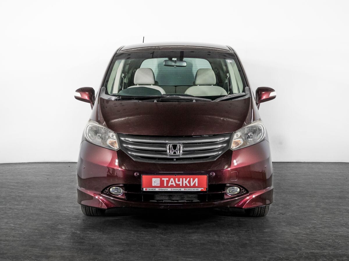 Honda Freed 2011 - фото автомобиля