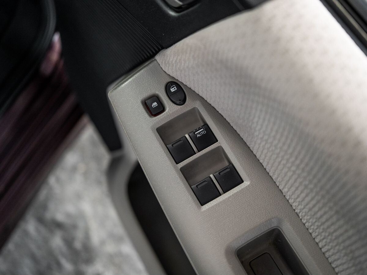 Honda Freed 2011 - фото автомобиля