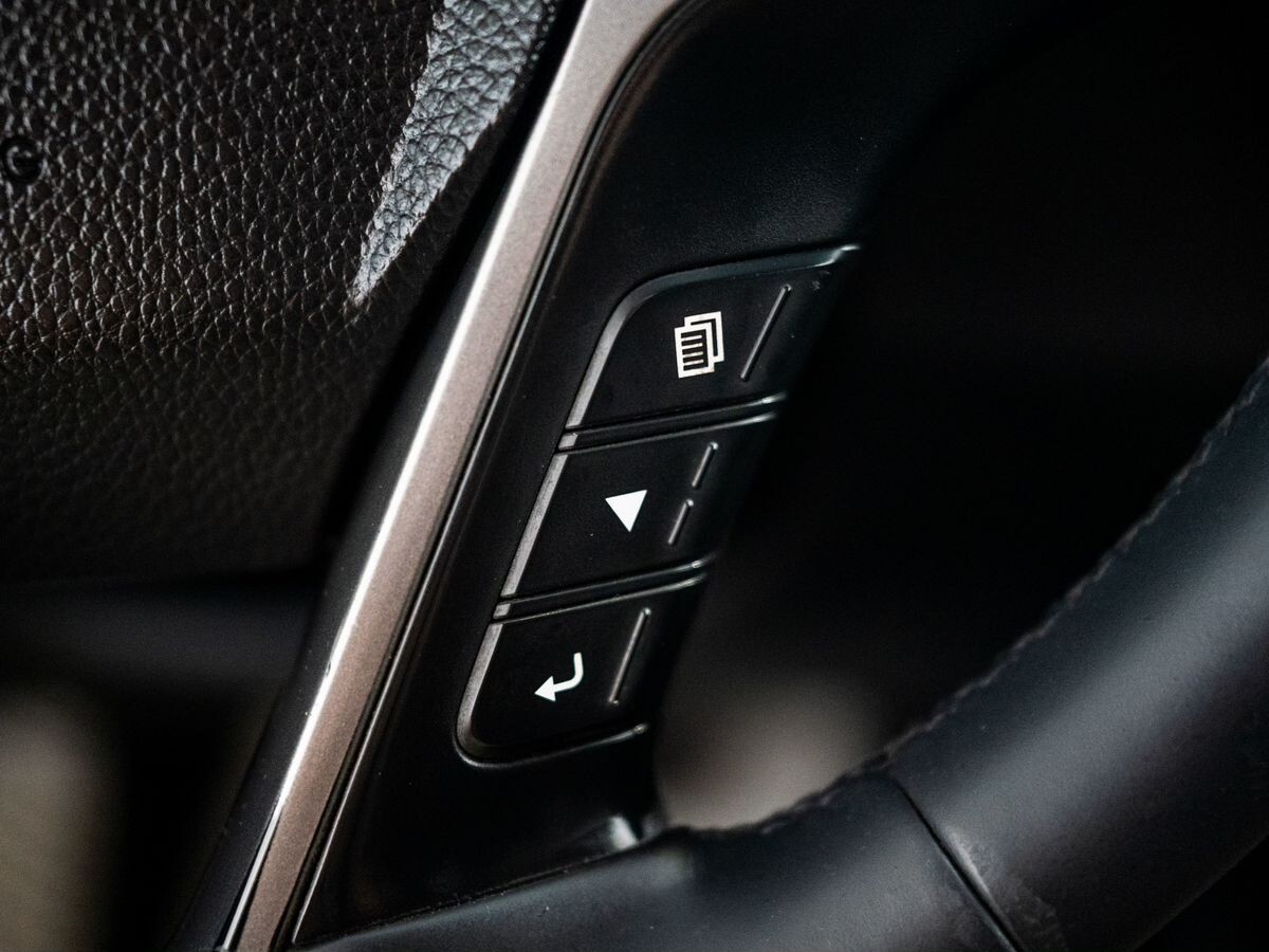 Hyundai Santa Fe 2013 - фото автомобиля