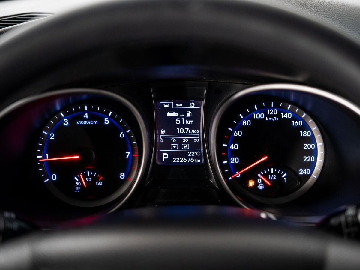 Hyundai Santa Fe 2013 - фото автомобиля
