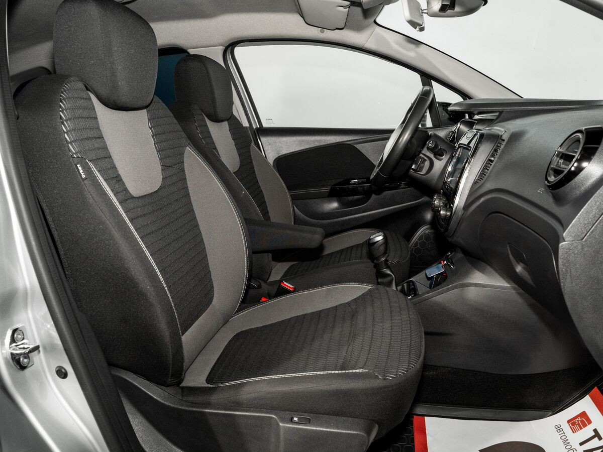 Renault Kaptur 2020 - фото автомобиля