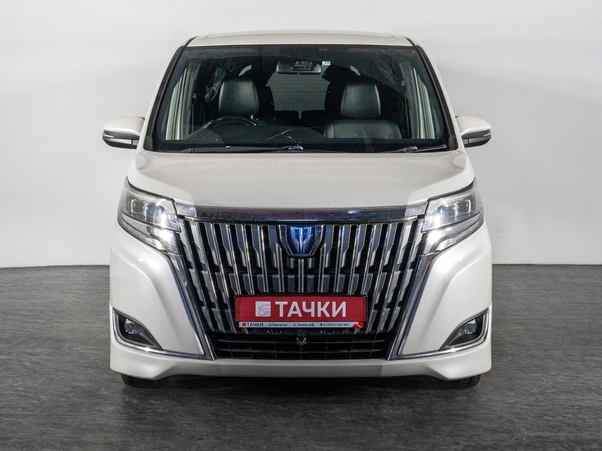 Toyota Esquire 2017 - фото автомобиля