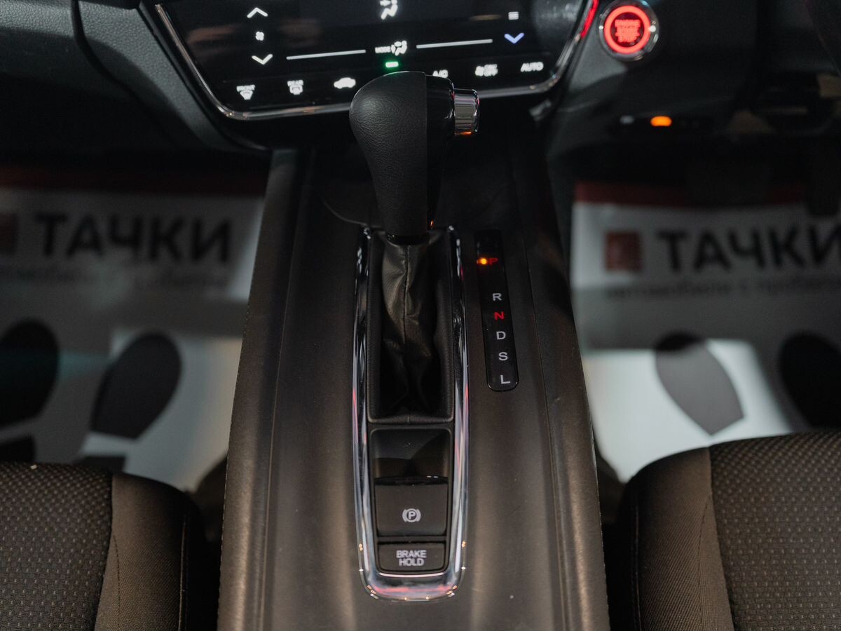 Honda Vezel 2018 - фото автомобиля