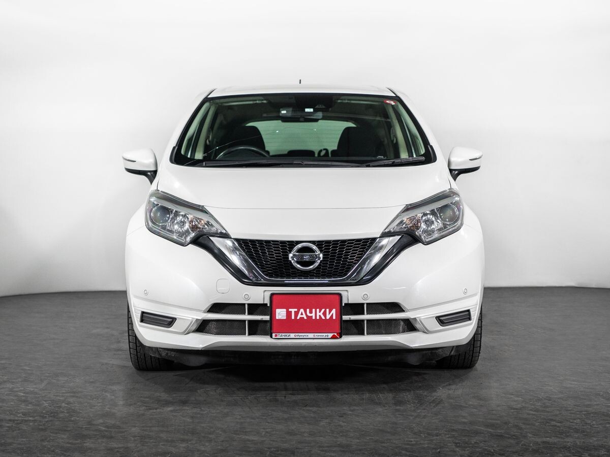Nissan Note 2020 - фото автомобиля