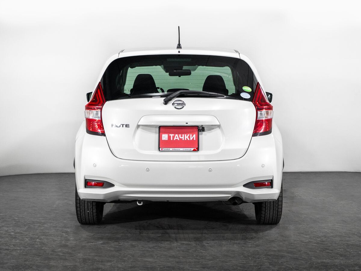 Nissan Note 2020 - фото автомобиля
