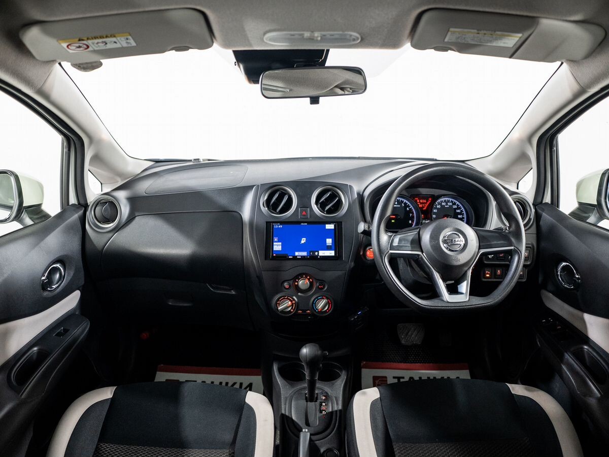 Nissan Note 2020 - фото автомобиля