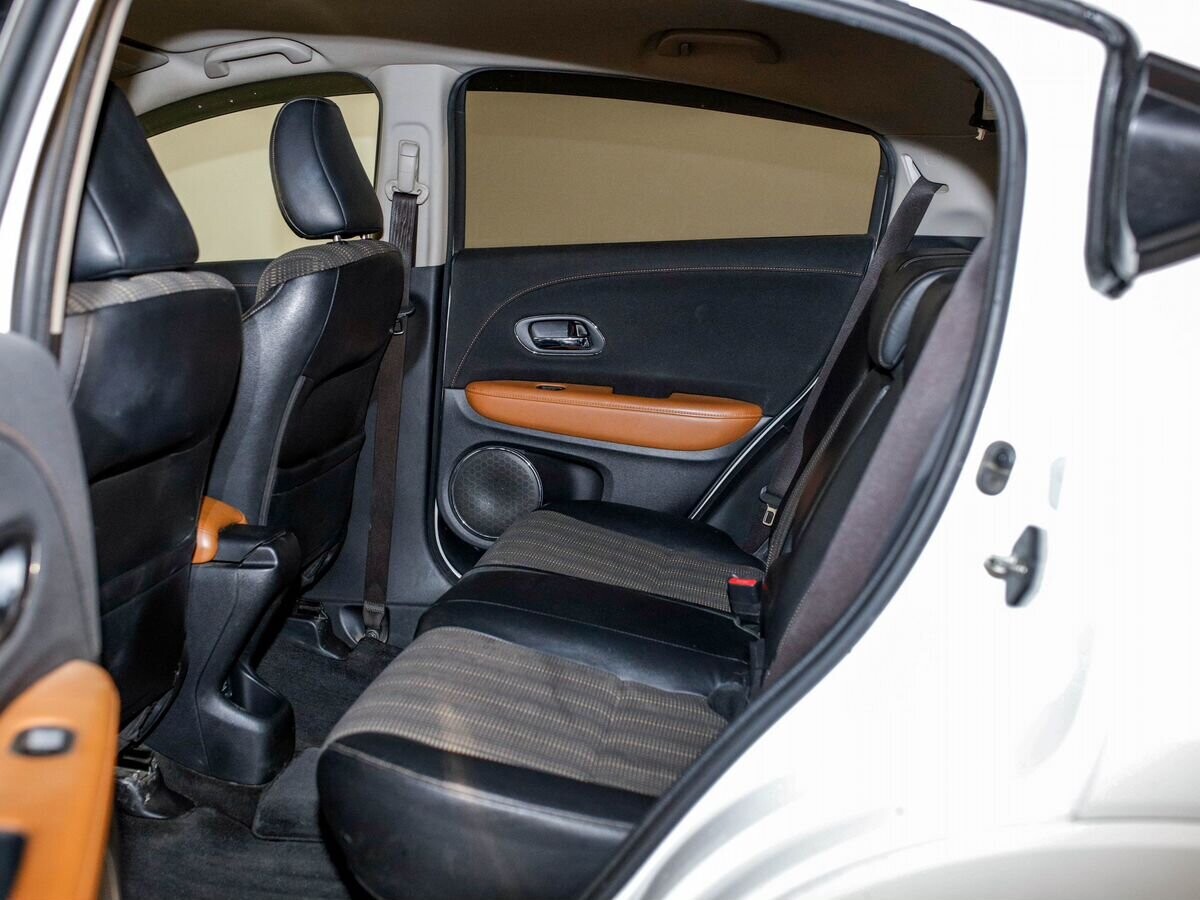 Honda Vezel 2014 - фото автомобиля