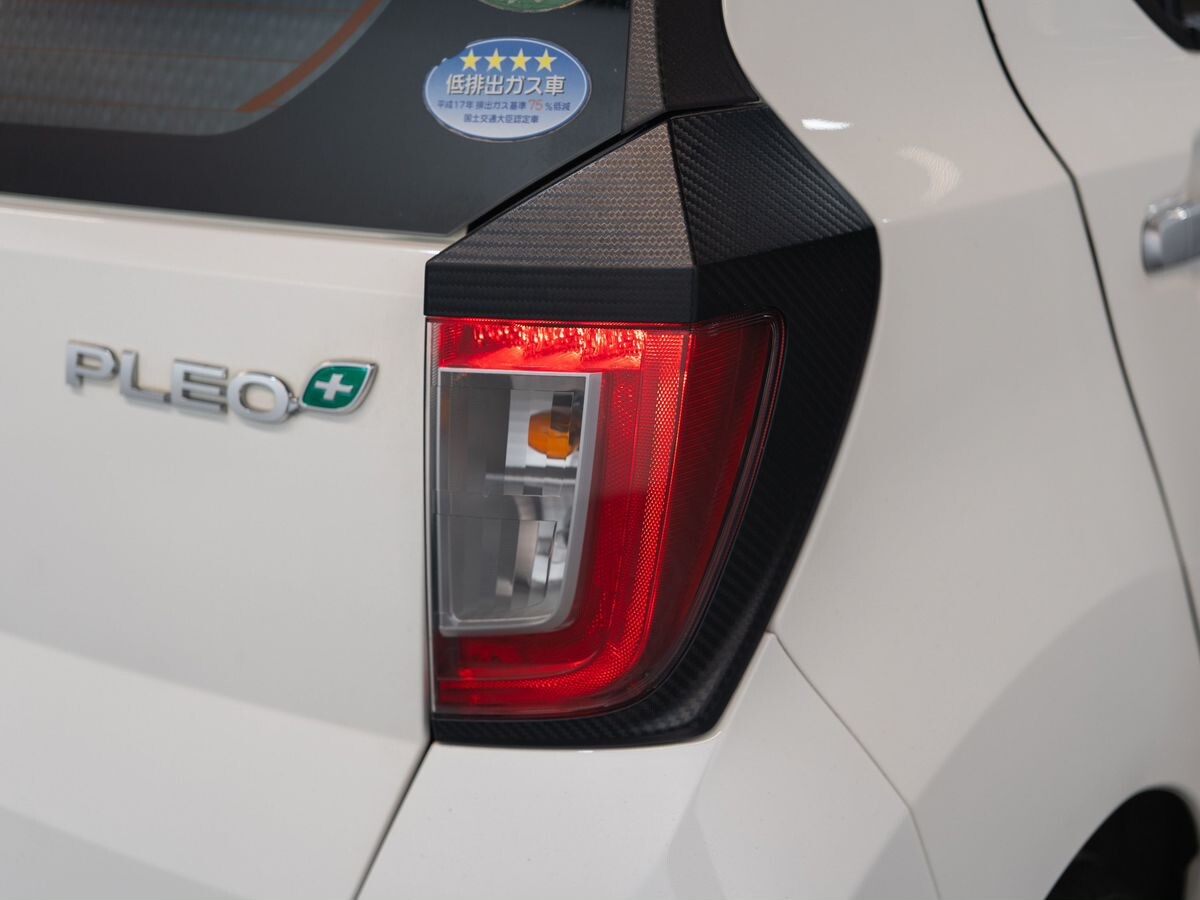 Subaru Pleo Plus 2017 - фото автомобиля