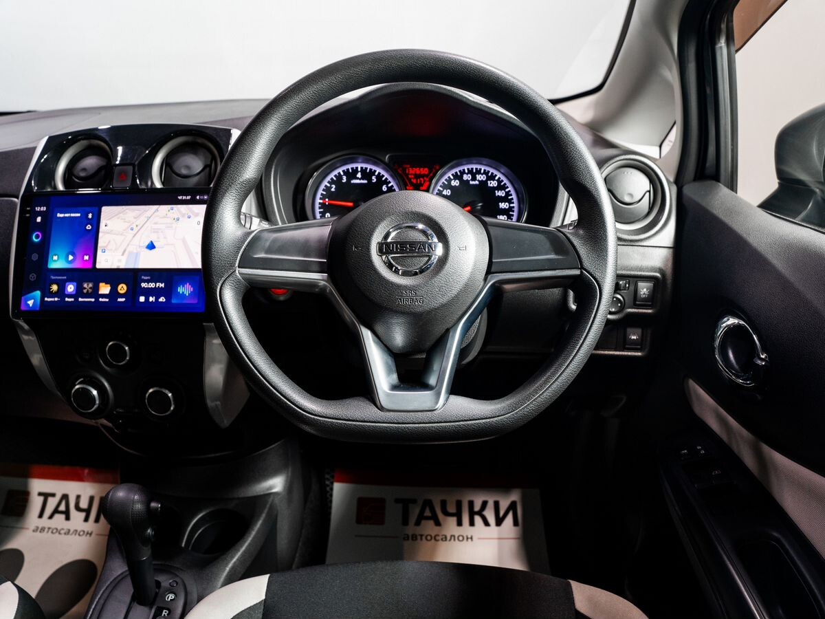 Nissan Note 2017 - фото автомобиля