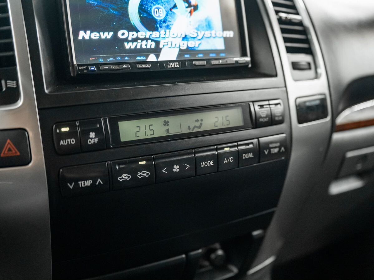 Toyota Land Cruiser Prado 2008 - фото автомобиля