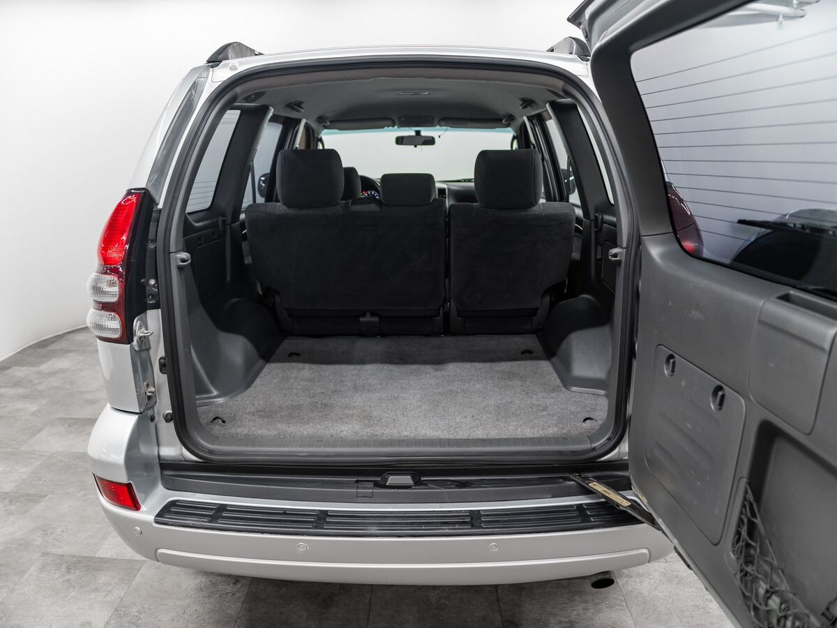 Toyota Land Cruiser Prado 2008 - фото автомобиля