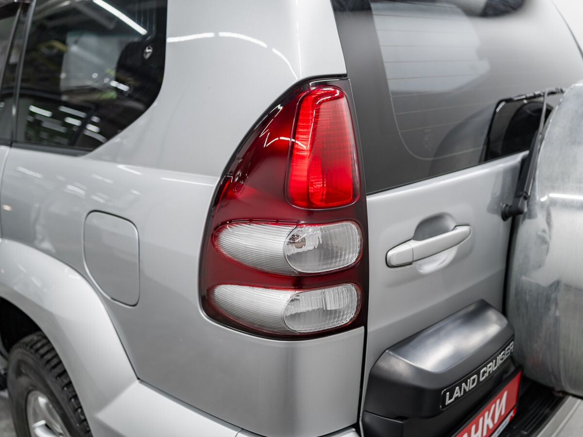Toyota Land Cruiser Prado 2008 - фото автомобиля