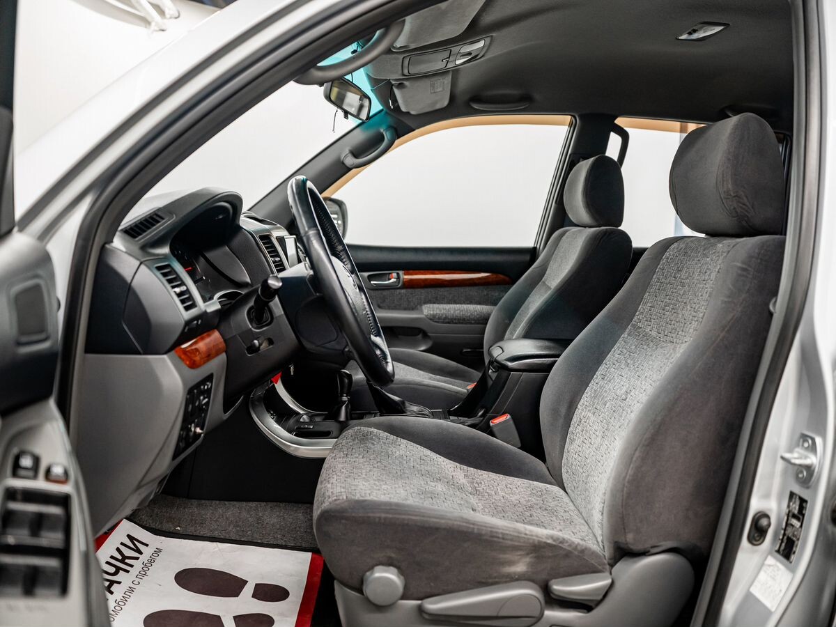 Toyota Land Cruiser Prado 2008 - фото автомобиля