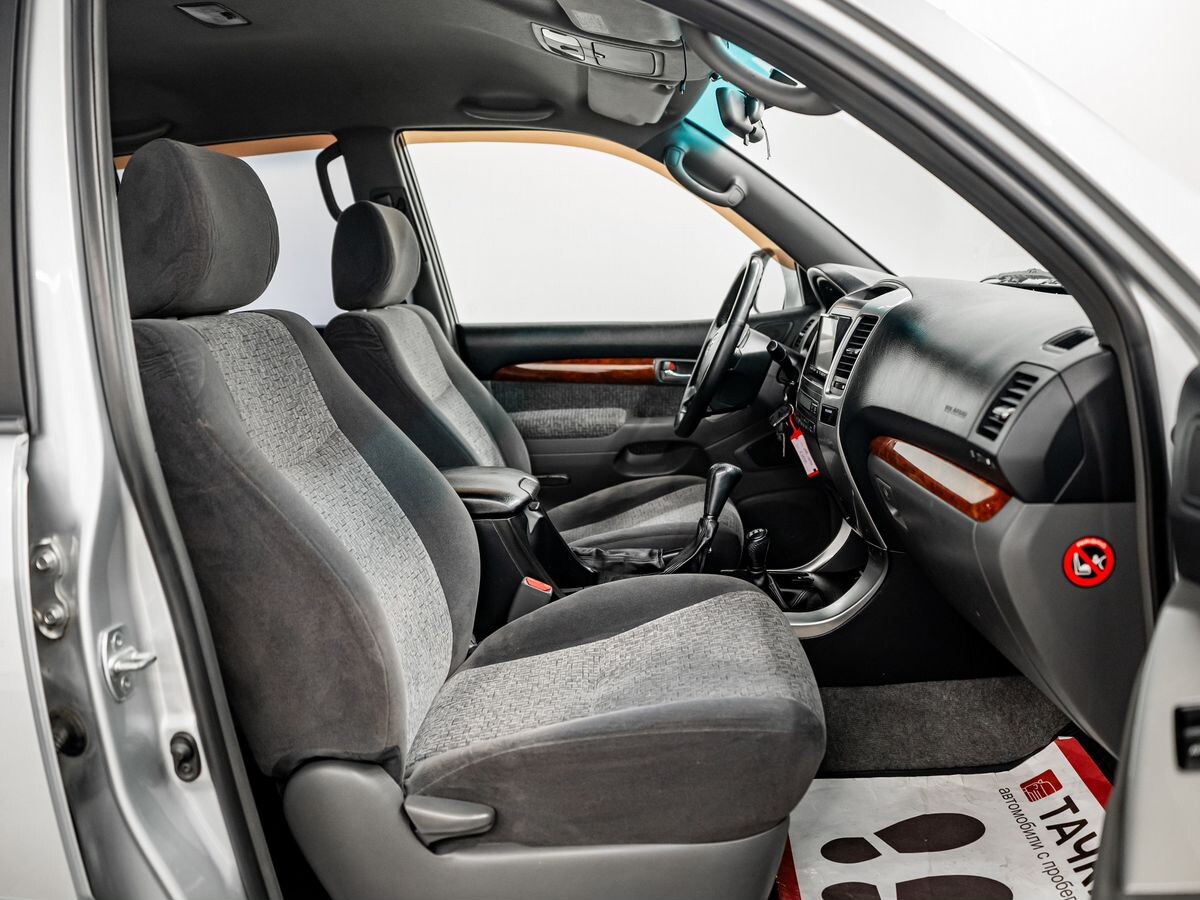 Toyota Land Cruiser Prado 2008 - фото автомобиля