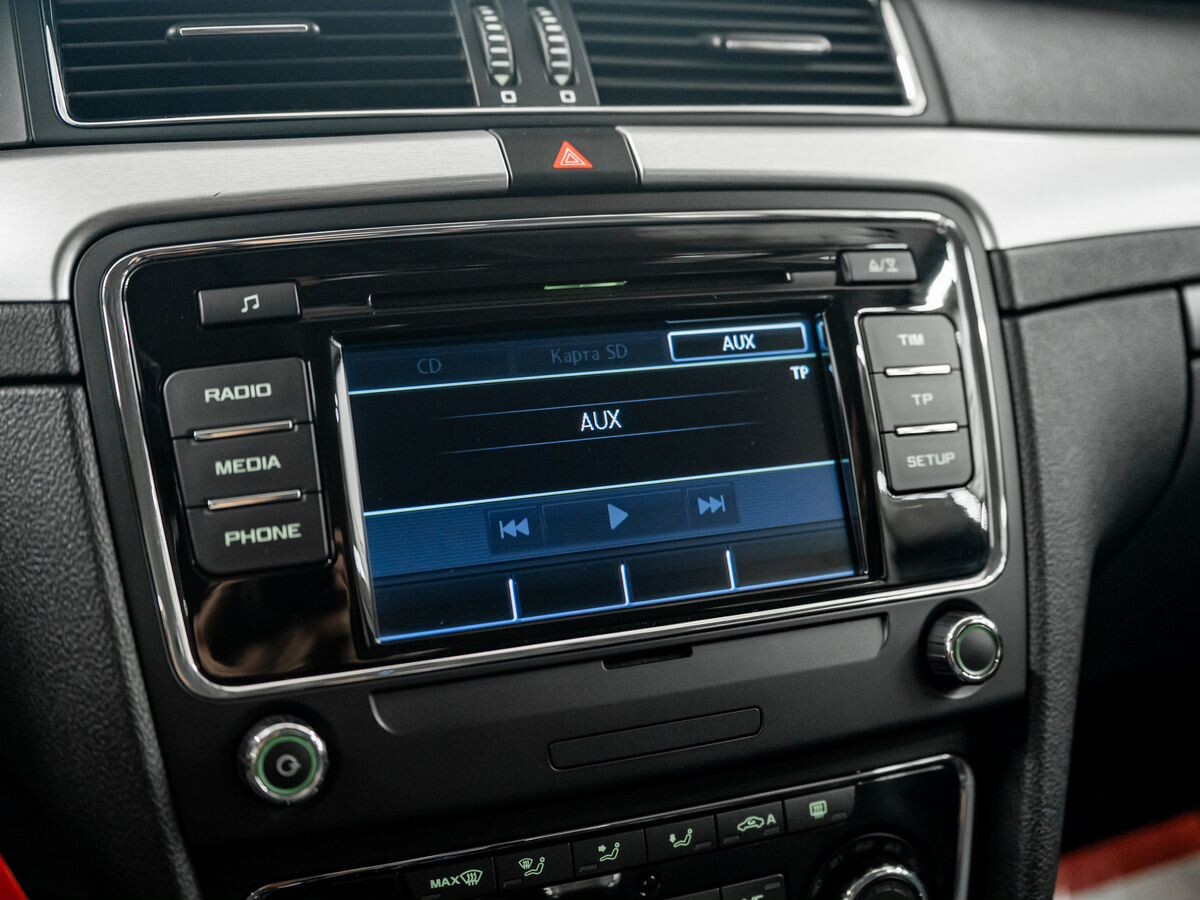 Skoda Superb 2014 - фото автомобиля