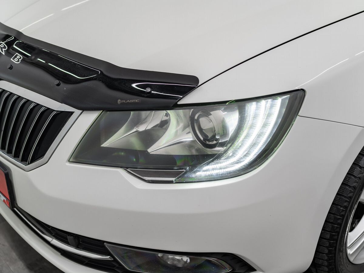 Skoda Superb 2014 - фото автомобиля