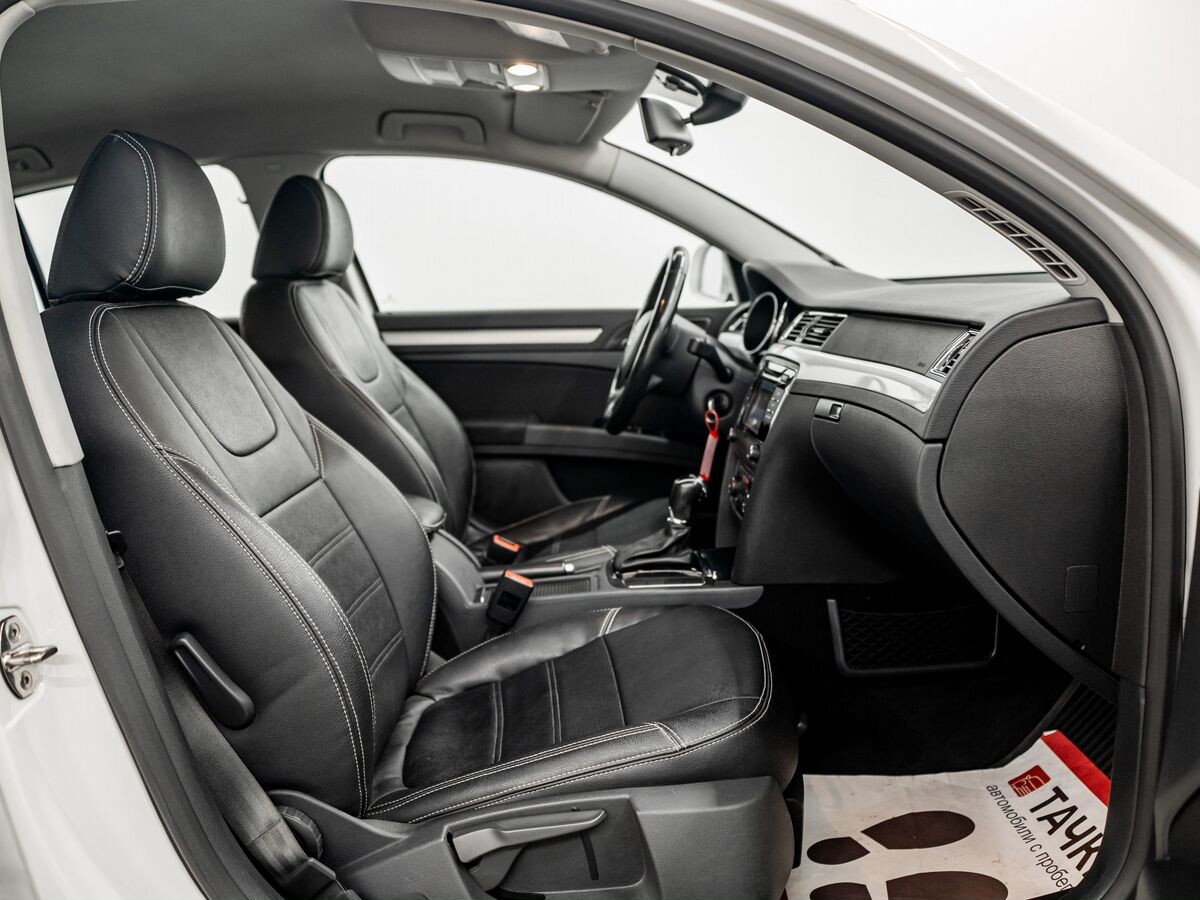 Skoda Superb 2014 - фото автомобиля