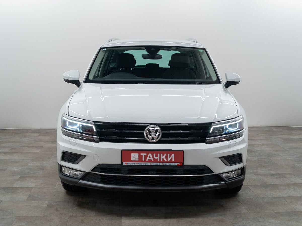 Volkswagen Tiguan 2016 - фото автомобиля