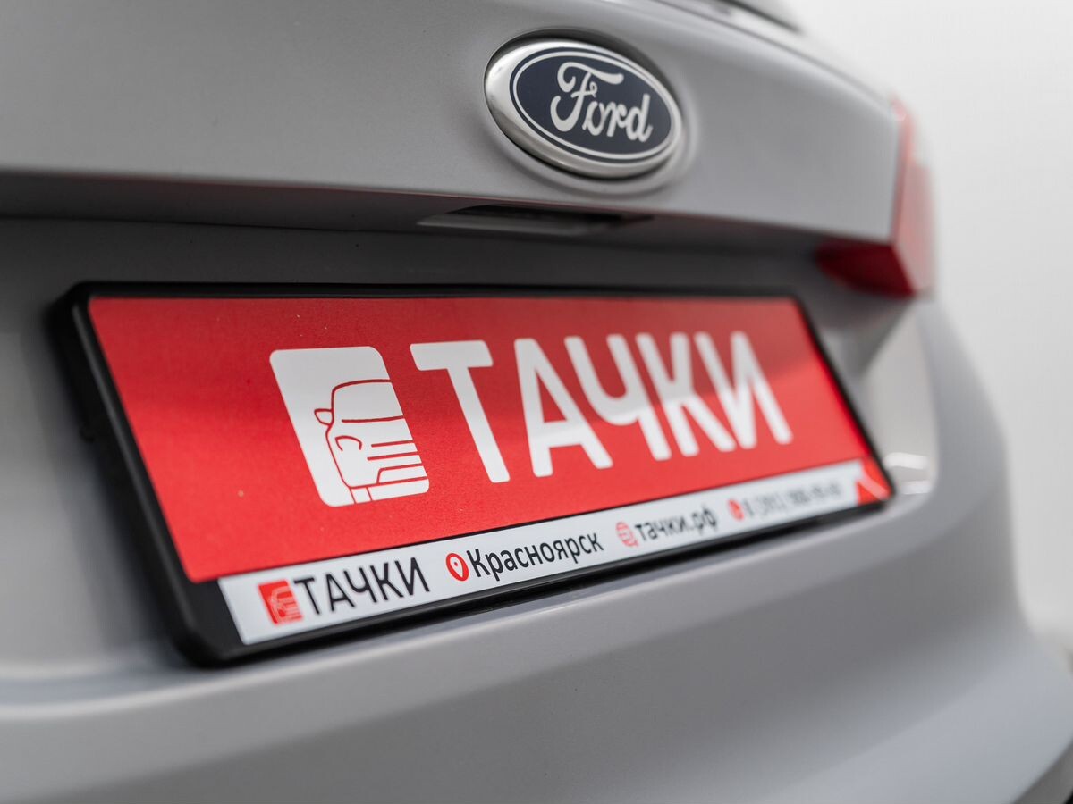 Ford Focus 2012 - фото автомобиля