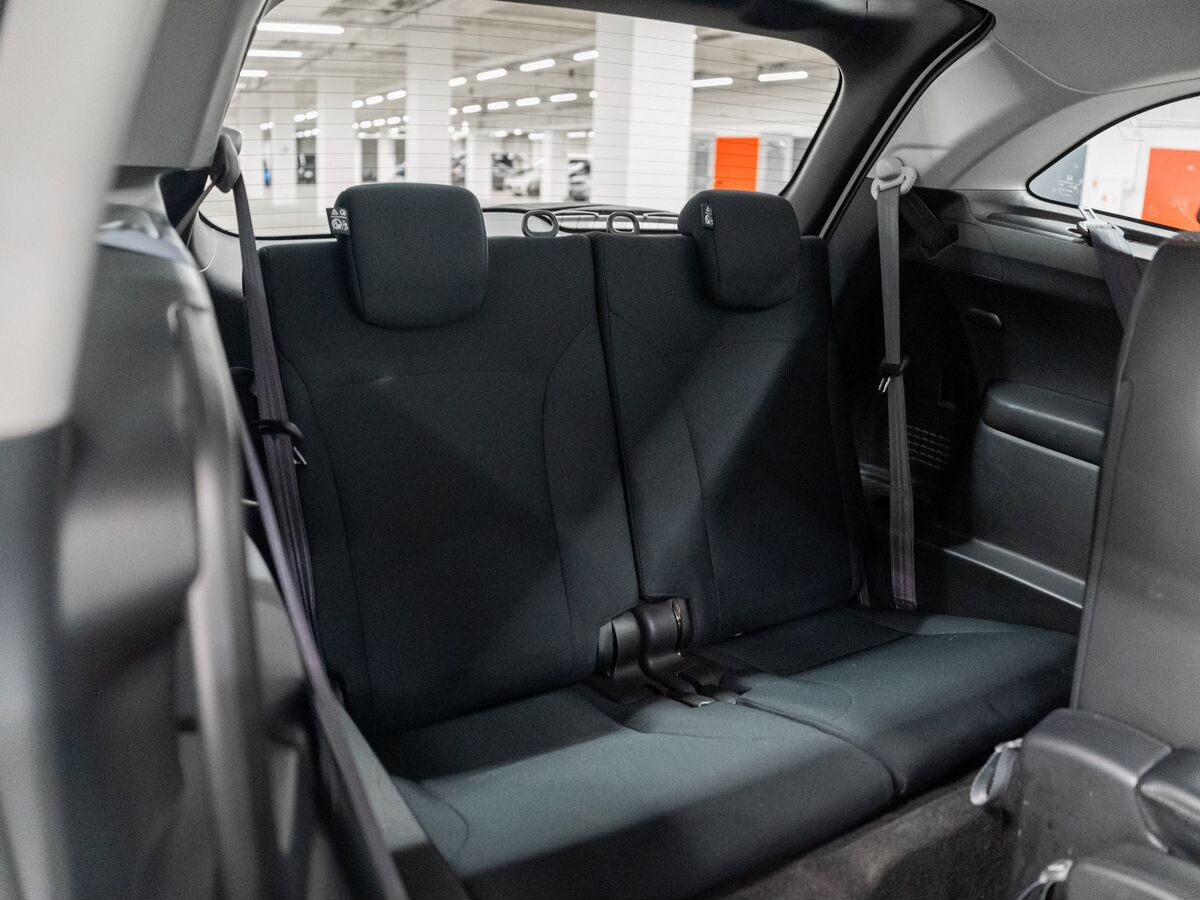Honda Jade 2015 - фото автомобиля