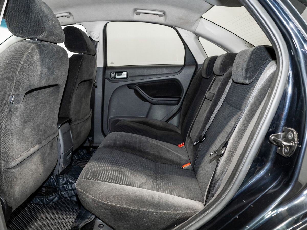 Ford Focus 2007 - фото автомобиля