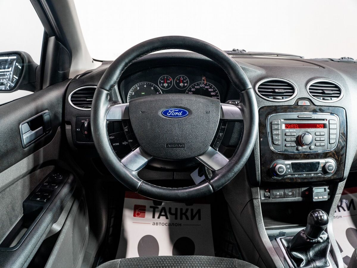 Ford Focus 2007 - фото автомобиля