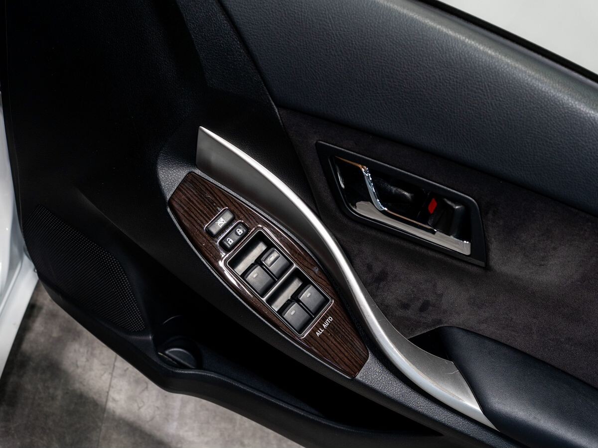 Toyota Allion 2020 - фото автомобиля