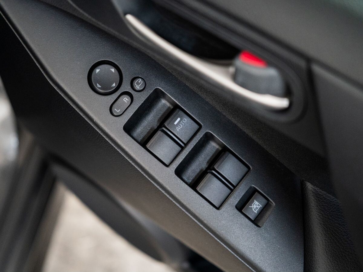 Mazda Axela 2011 - фото автомобиля