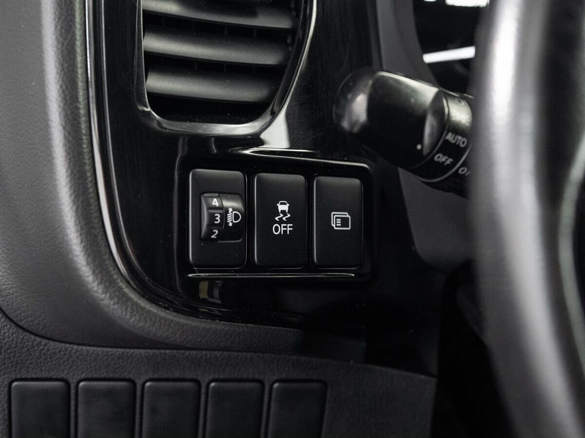 Mitsubishi Outlander 2018 - фото автомобиля