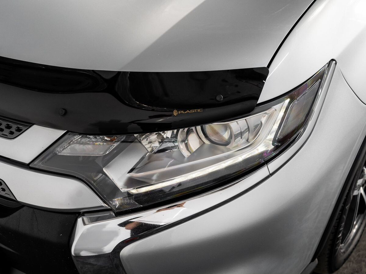 Mitsubishi Outlander 2018 - фото автомобиля