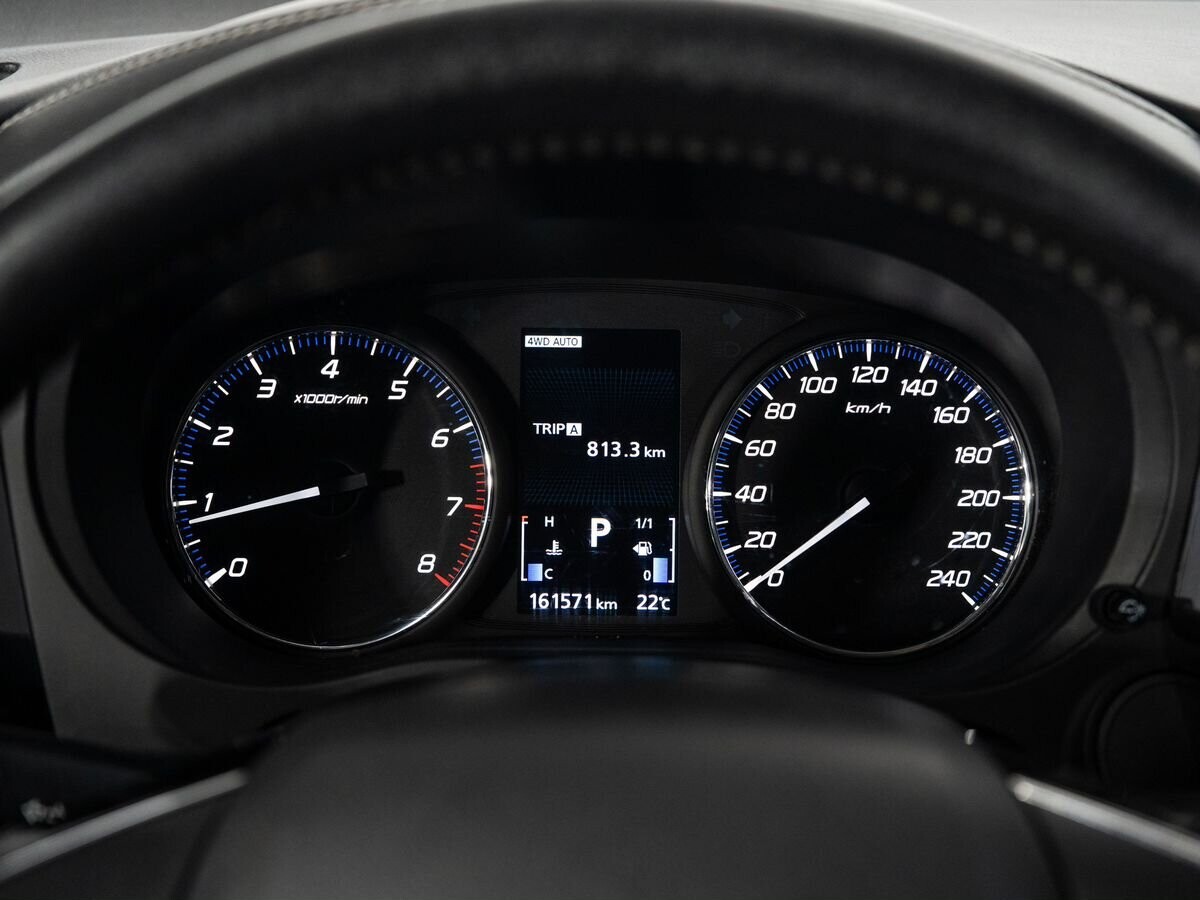 Mitsubishi Outlander 2018 - фото автомобиля