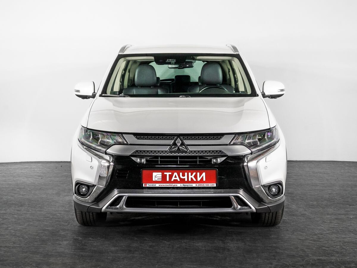 Mitsubishi Outlander 2019 - фото автомобиля