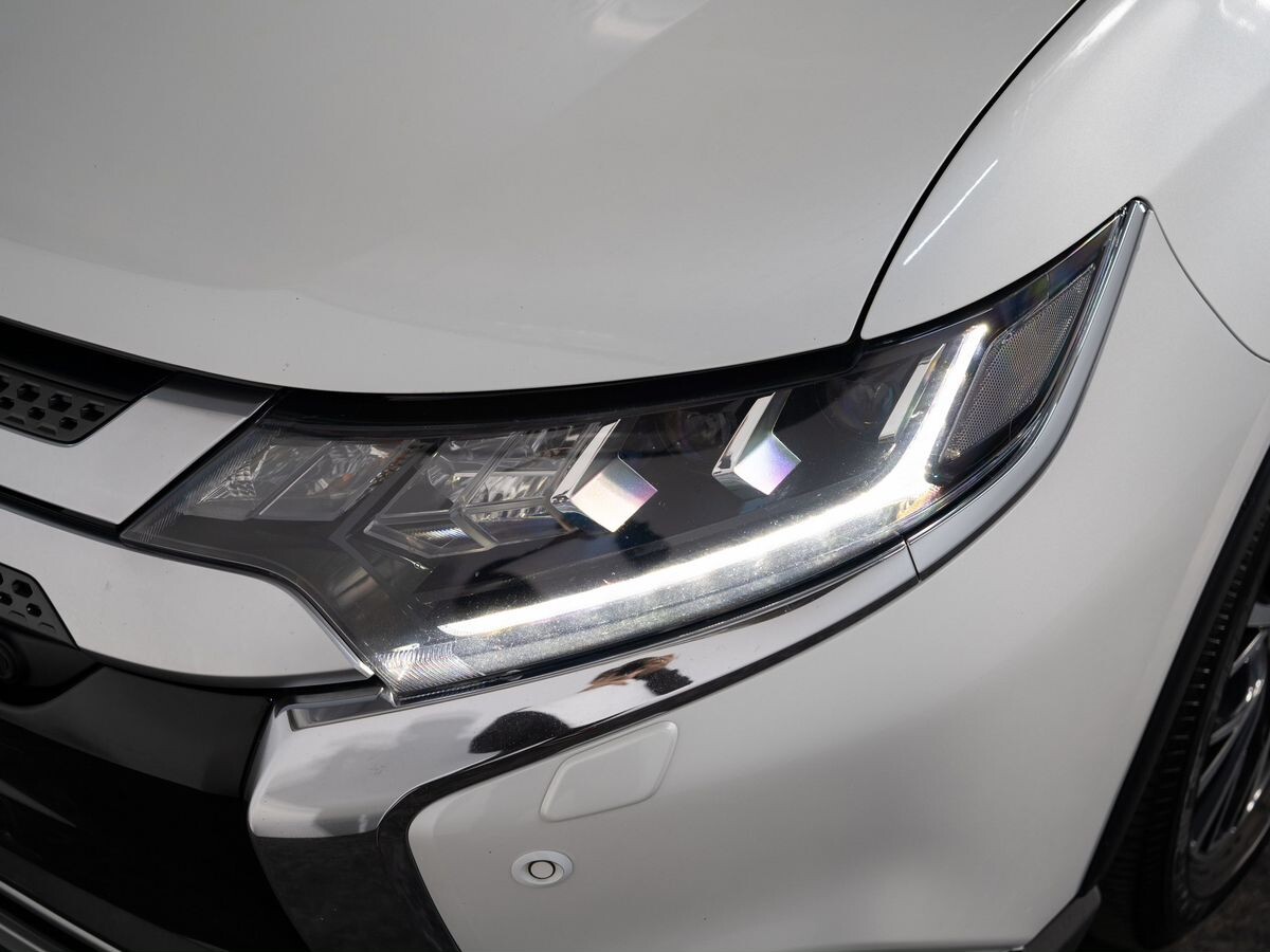Mitsubishi Outlander 2019 - фото автомобиля