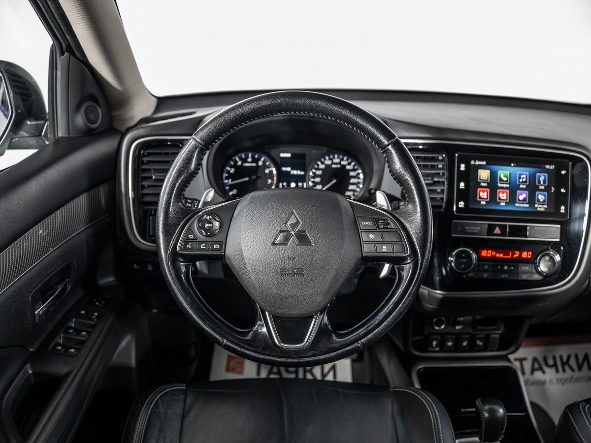 Mitsubishi Outlander 2019 - фото автомобиля