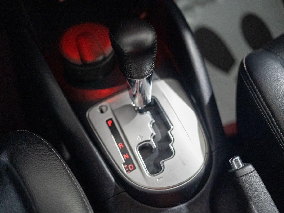 Peugeot 4007 2010 - фото автомобиля