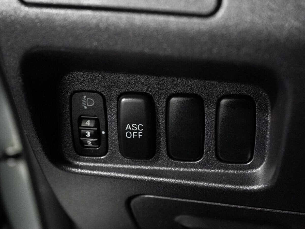 Peugeot 4007 2010 - фото автомобиля