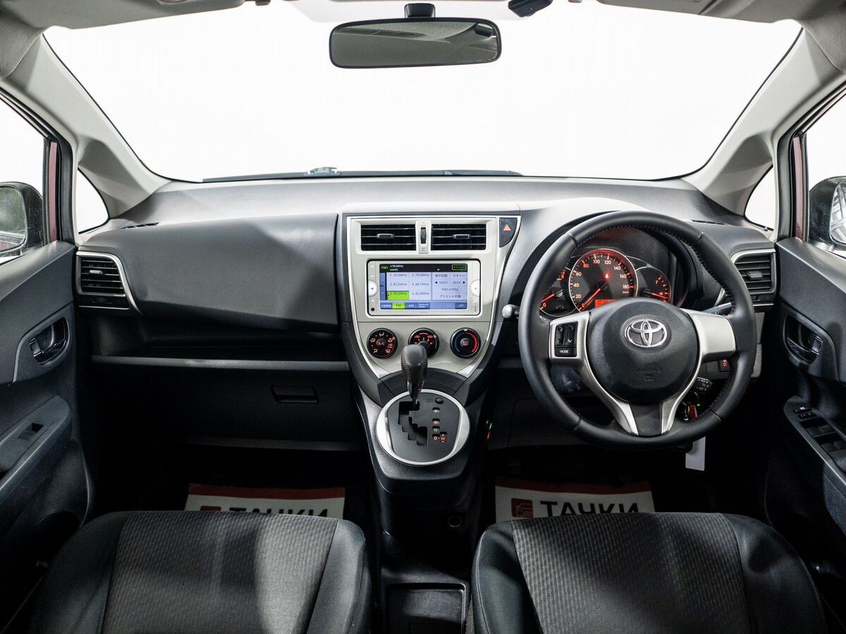 Toyota Ractis 2014 - фото автомобиля