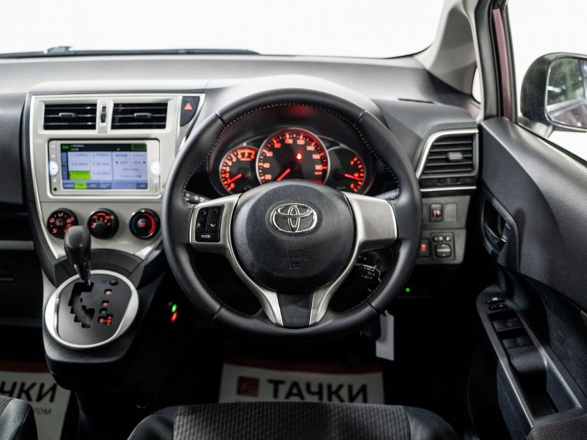 Toyota Ractis 2014 - фото автомобиля