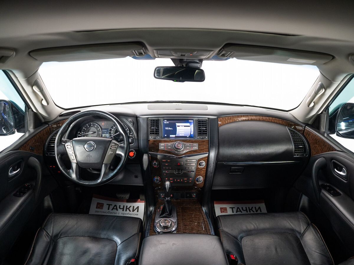 Nissan Patrol 2012 - фото автомобиля