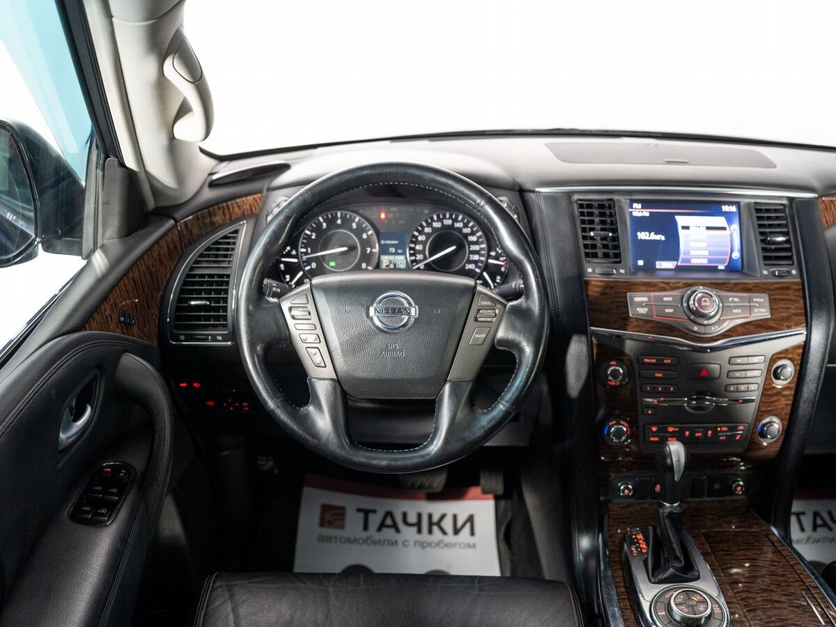 Nissan Patrol 2012 - фото автомобиля