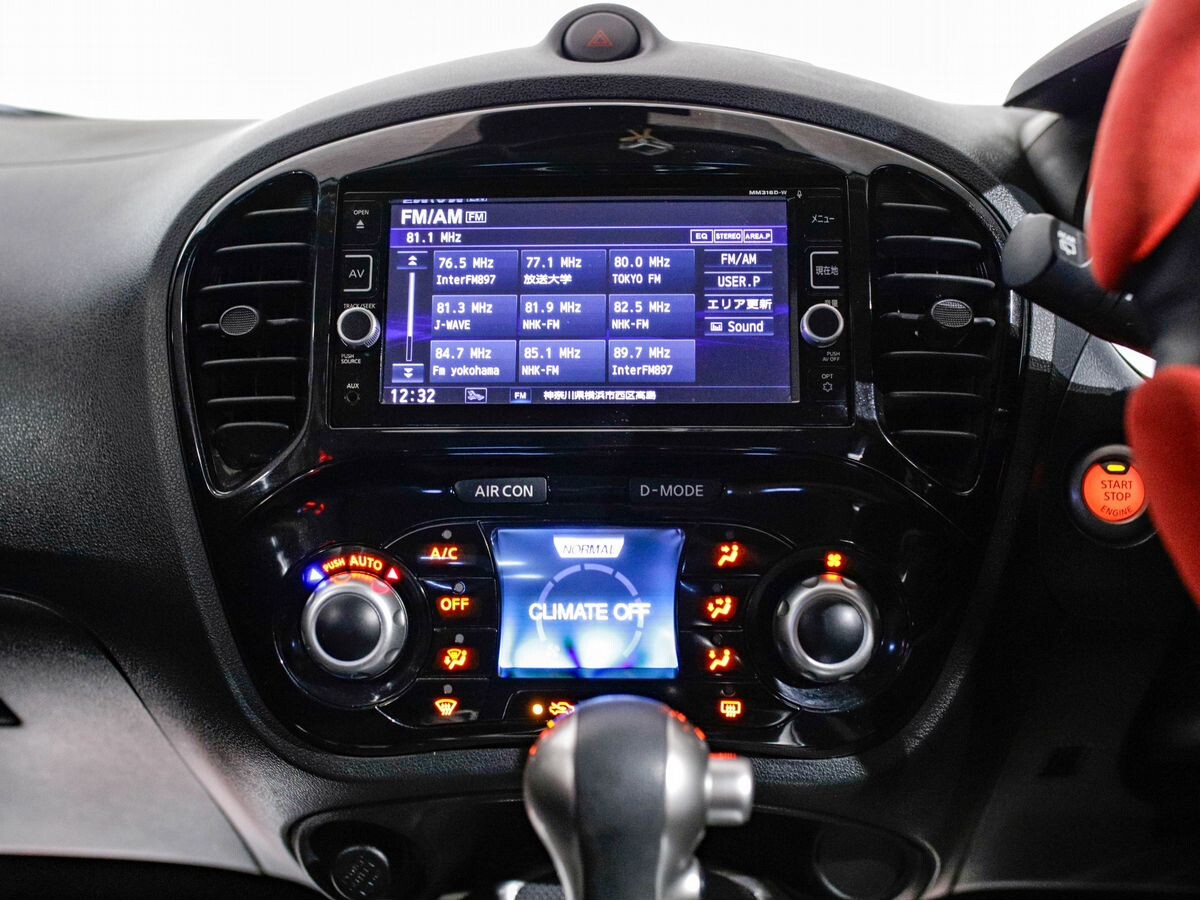 Nissan Juke 2017 - фото автомобиля