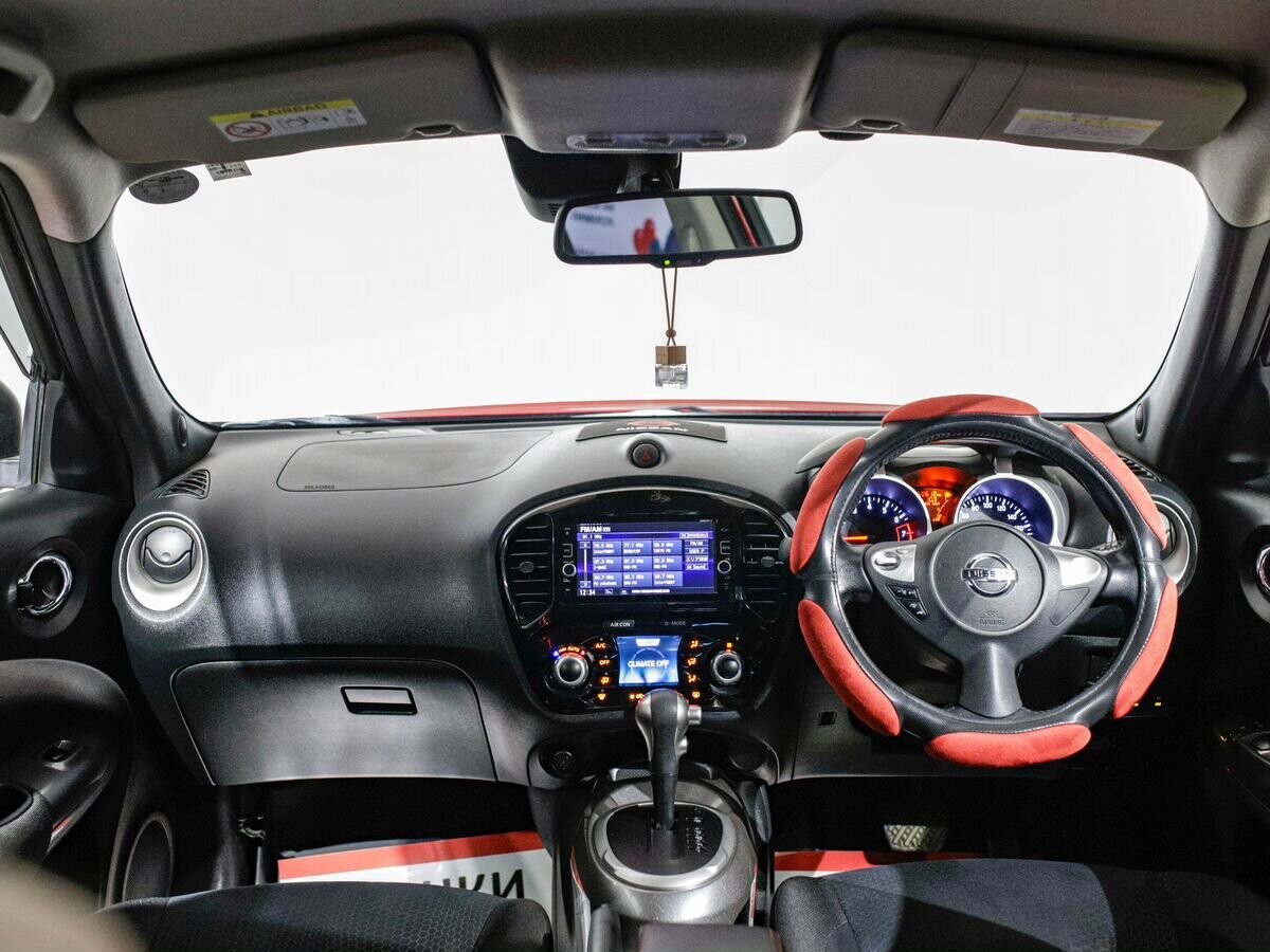 Nissan Juke 2017 - фото автомобиля