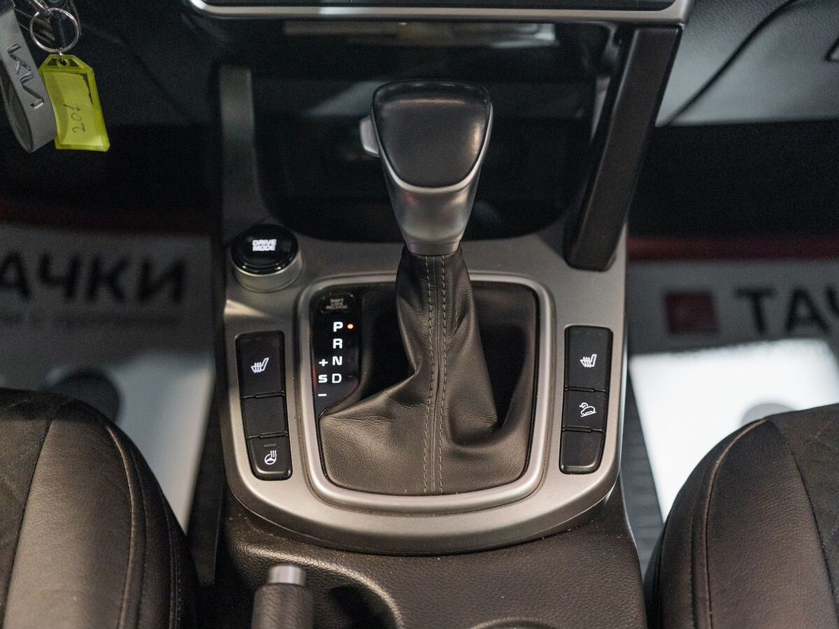 Kia Seltos 2022 - фото автомобиля