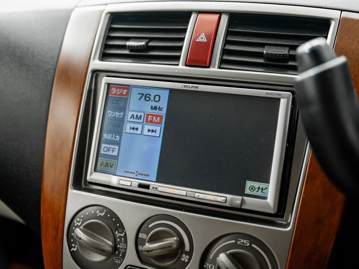 Mitsubishi Colt 2010 - фото автомобиля