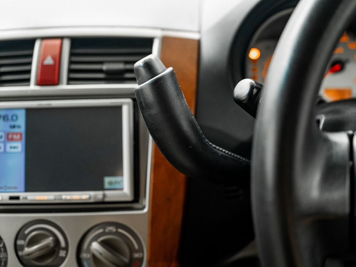 Mitsubishi Colt 2010 - фото автомобиля