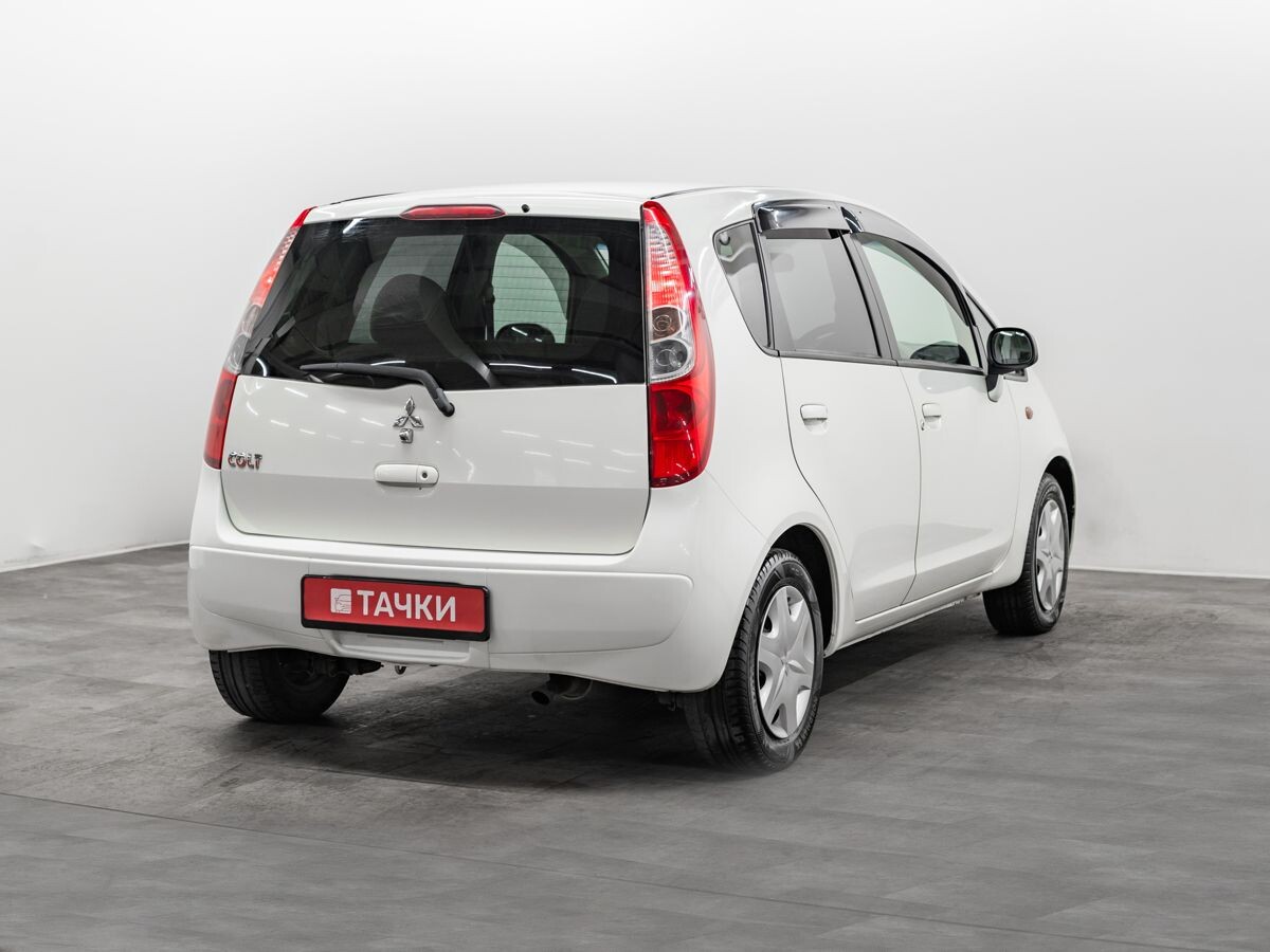 Mitsubishi Colt 2010 - фото автомобиля