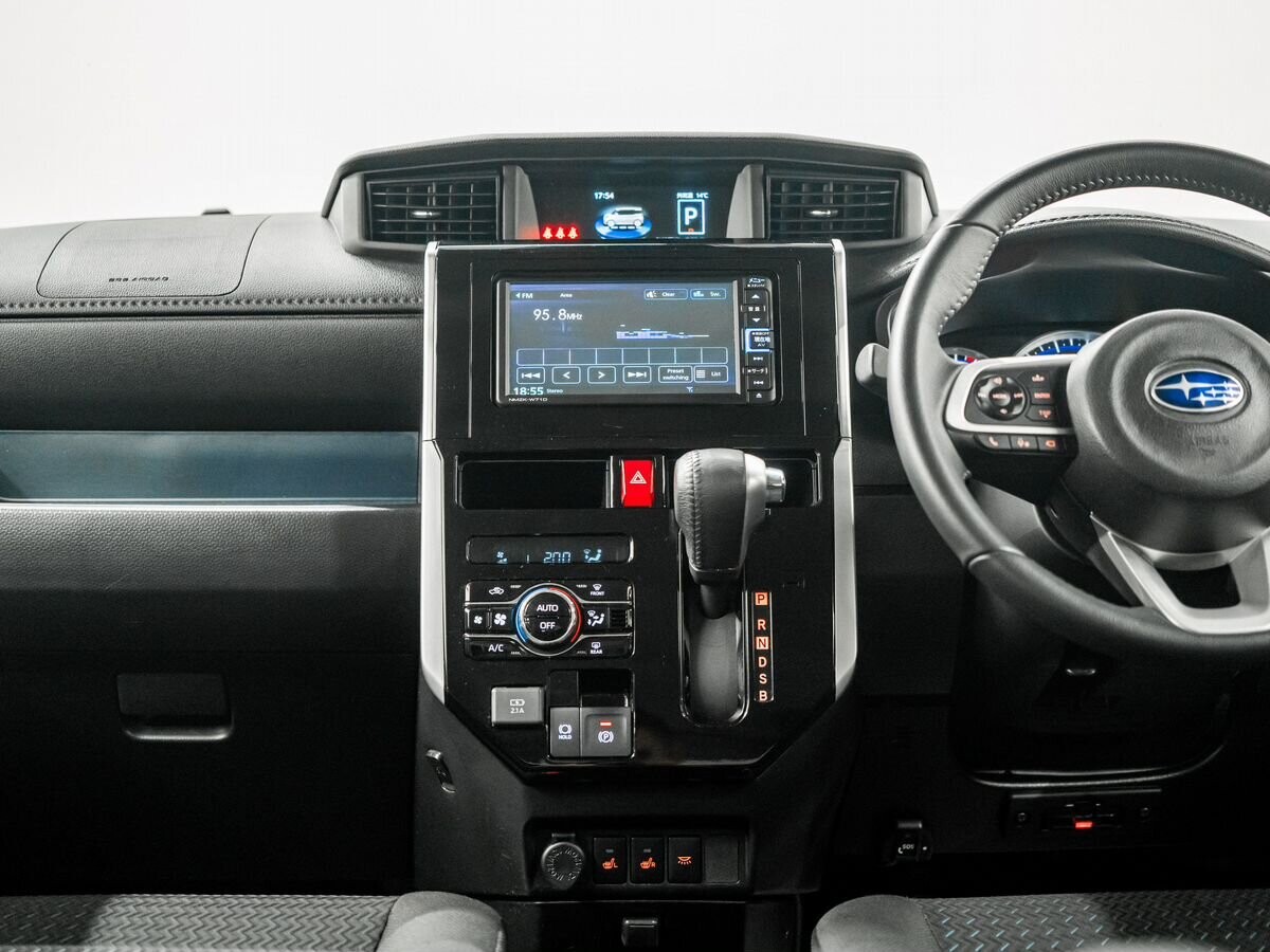 Subaru Justy 2021 - фото автомобиля