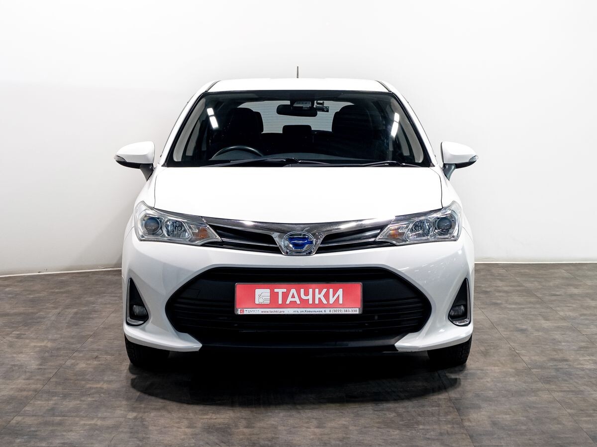 Toyota Corolla Fielder 2018 - фото автомобиля