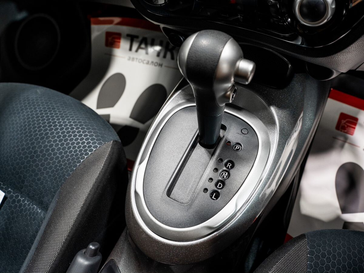 Nissan Juke 2019 - фото автомобиля