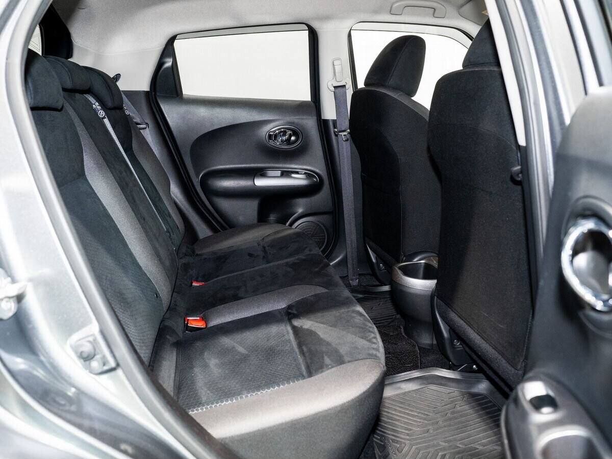 Nissan Juke 2019 - фото автомобиля